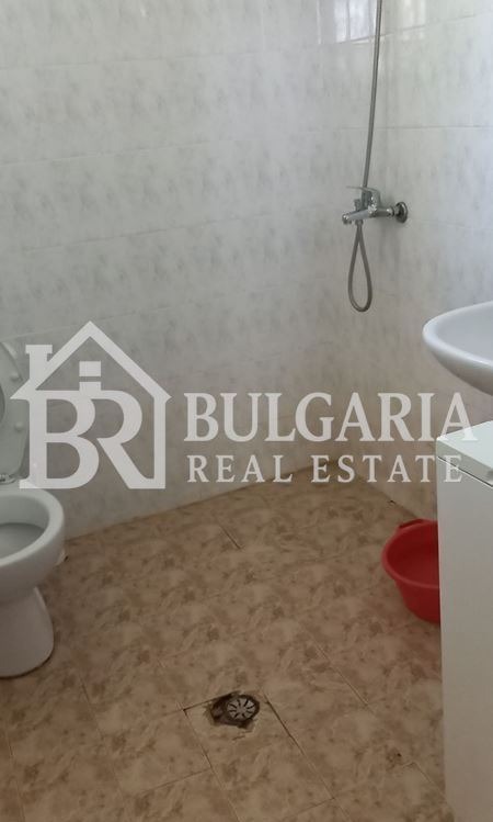 Продава КЪЩА, с. Радуил, област София област, снимка 8 - Къщи - 54366287