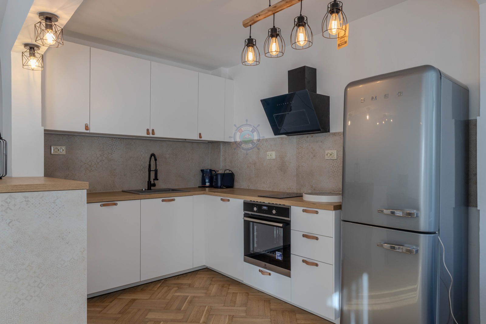 Продава 2-СТАЕН, гр. Варна, ВИНС-Червен площад, снимка 3 - Апартаменти - 55148439