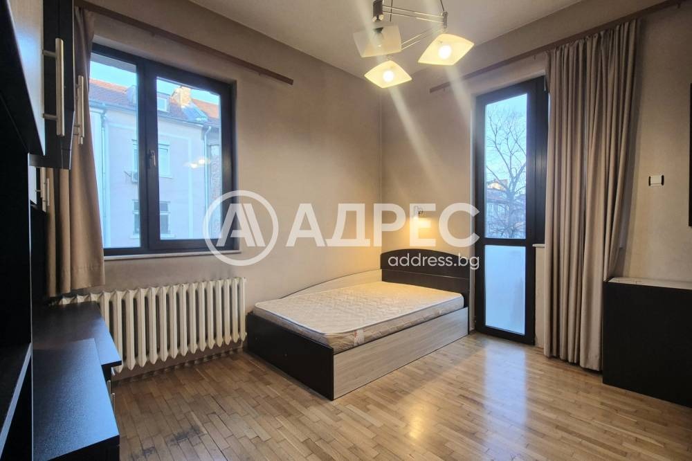 Продава 3-СТАЕН, гр. София, Център, снимка 6 - Апартаменти - 53710302