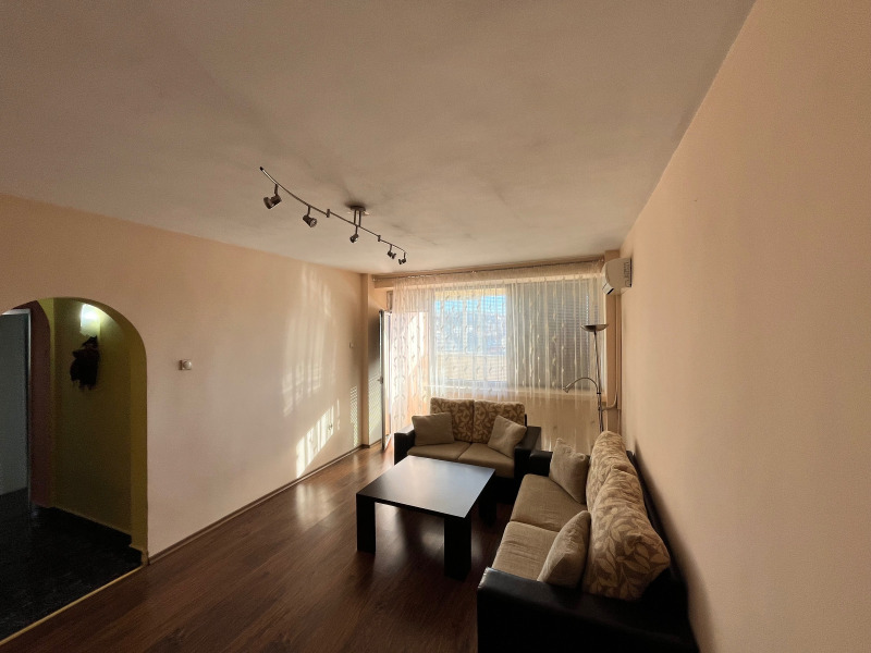 Продава 3-СТАЕН, гр. Плевен, Мара Денчева, снимка 3 - Апартаменти - 53474171