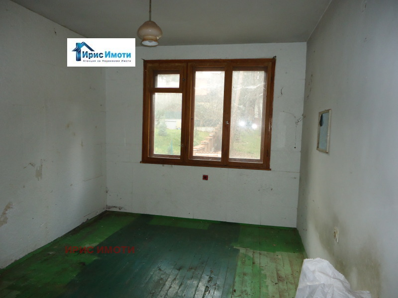 Продава КЪЩА, гр. София, гр. Банкя, снимка 13 - Къщи - 53006092