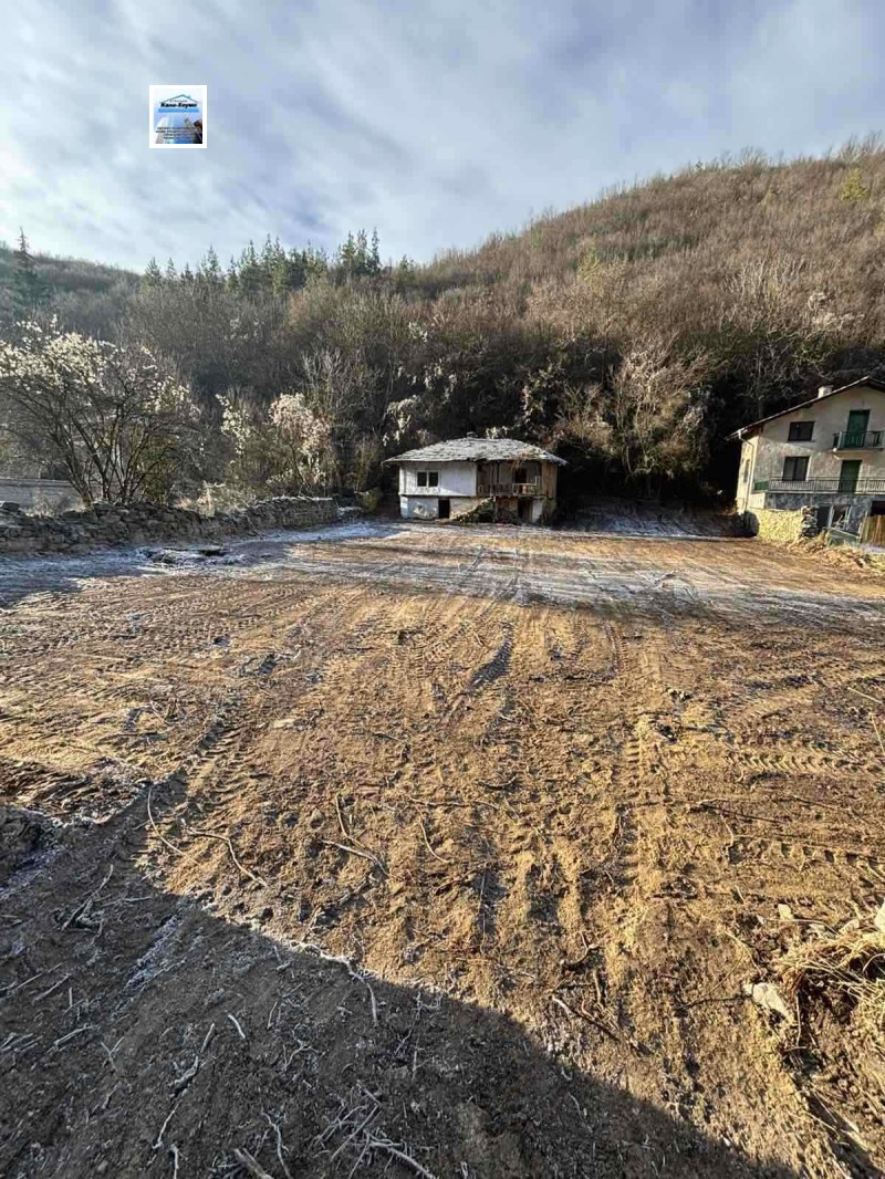 Продава ПАРЦЕЛ, с. Голема Раковица, област София област