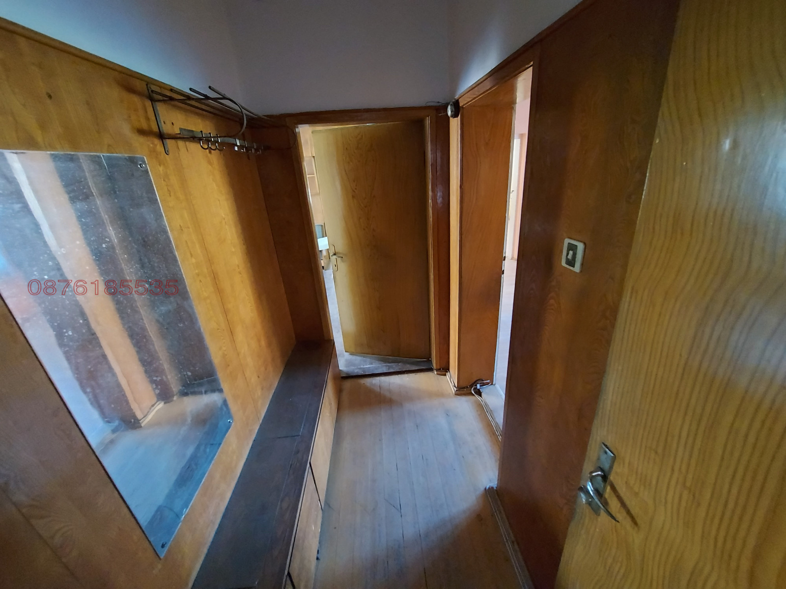 Продава ЕТАЖ ОТ КЪЩА, гр. Ловеч, Широк център, снимка 9 - Етаж от къща - 54349439