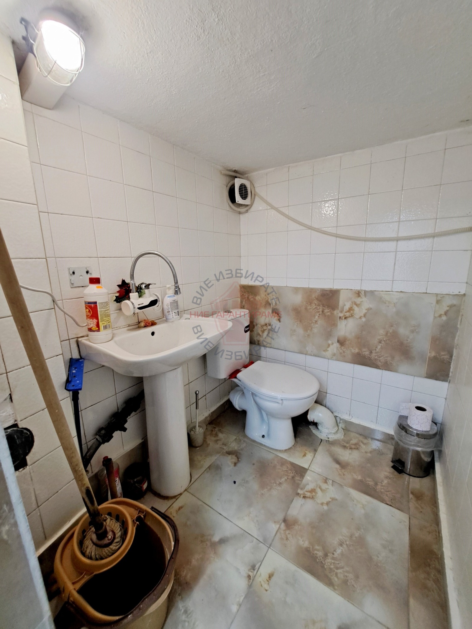 Продава МАГАЗИН, гр. Варна, Лятно кино Тракия, снимка 6 - Магазини - 55920625
