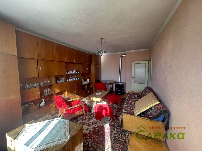 Продава  2-стаен град Габрово , Център , 71 кв.м | 98680200 - изображение [4]