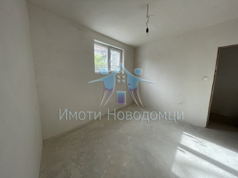 Продава 3-СТАЕН, гр. Шумен, Добруджански, снимка 2 - Aпартаменти - 45317696