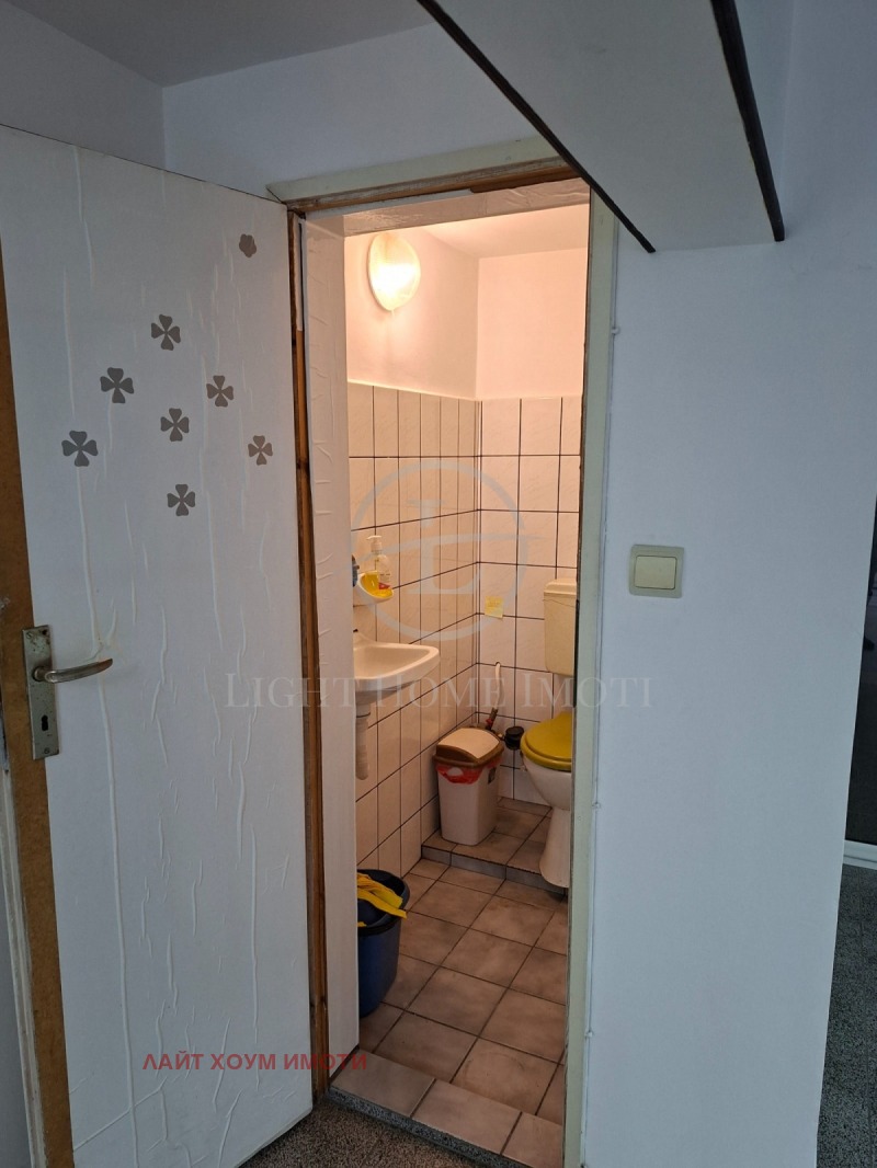Till salu  affär Plovdiv , Centar , 28 kvm | 16521660 - bild [5]