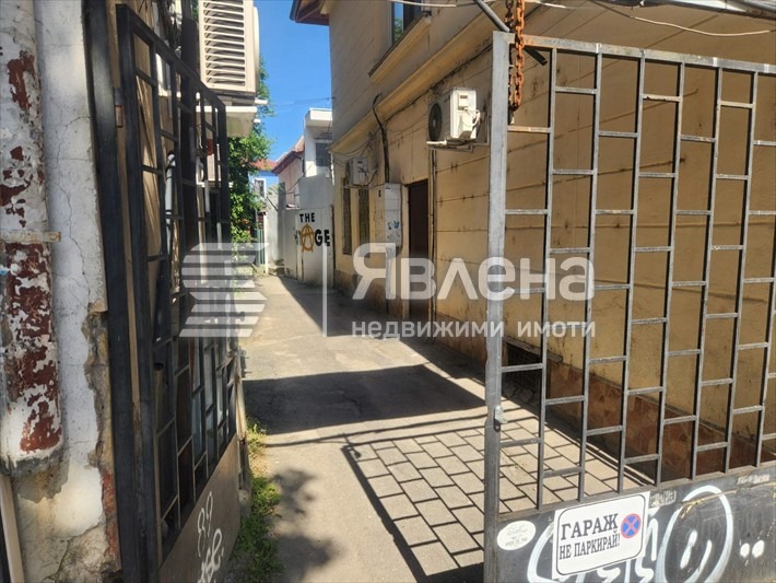 Продава МАГАЗИН, гр. София, Център, снимка 10 - Магазини - 55794911