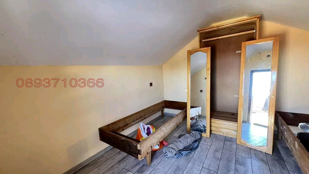 Продава ВИЛА, гр. Монтана, м-т Палековото, снимка 3 - Вили - 55258134