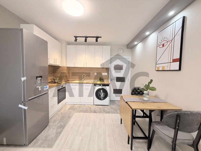 Продава 2-СТАЕН, гр. Пловдив, Кючук Париж, снимка 3 - Апартаменти - 53255629