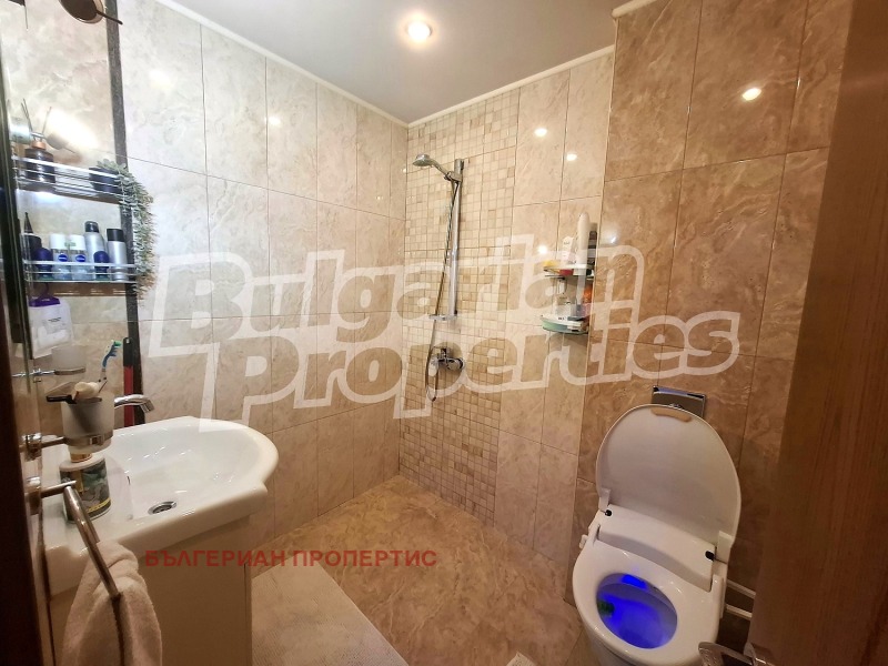 Продава 3-СТАЕН, гр. Велико Търново, Център, снимка 3 - Апартаменти - 53254619