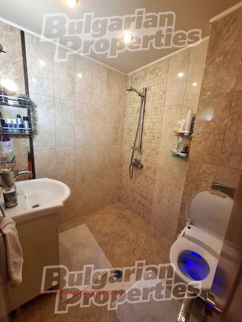 Продава 3-СТАЕН, гр. Велико Търново, Център, снимка 13 - Апартаменти - 53254619