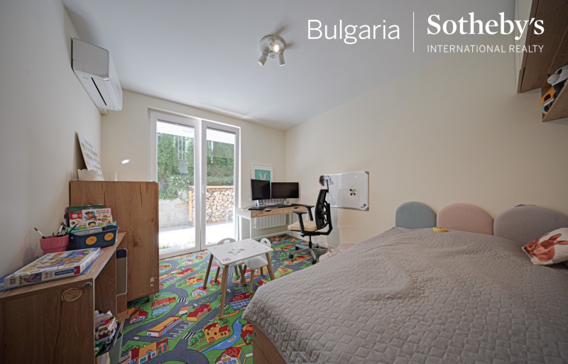 Продаја  3+ спаваћа соба Софија , Бојана , 245 м2 | 84615575 - слика [11]