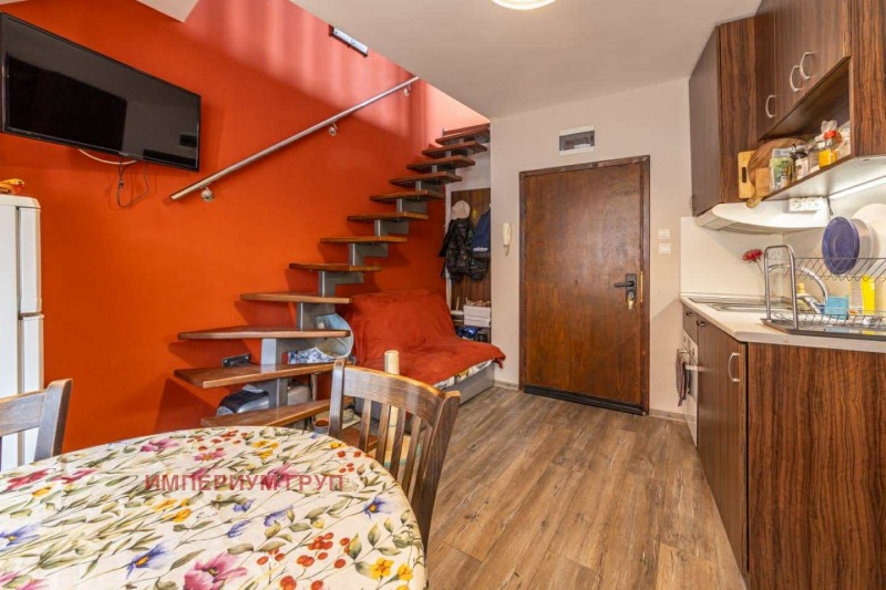 De vânzare  Maisonette Varna , Țentâr , 52 mp | 78895796