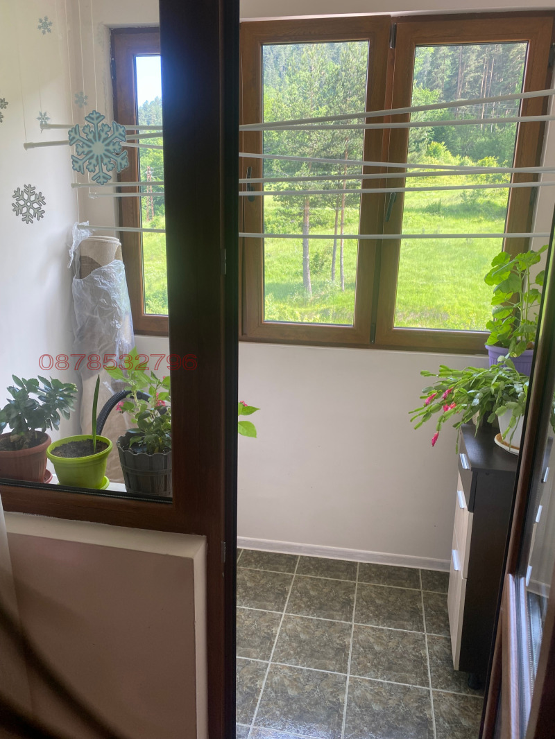 Продава 1-СТАЕН, гр. Смолян, Петровица, снимка 5 - Апартаменти - 52781168