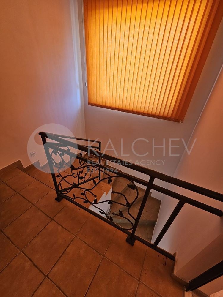 Продава КЪЩА, с. Соколово, област Добрич, снимка 7 - Къщи - 53016796