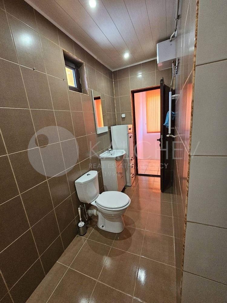 Продава КЪЩА, с. Соколово, област Добрич, снимка 9 - Къщи - 53016796