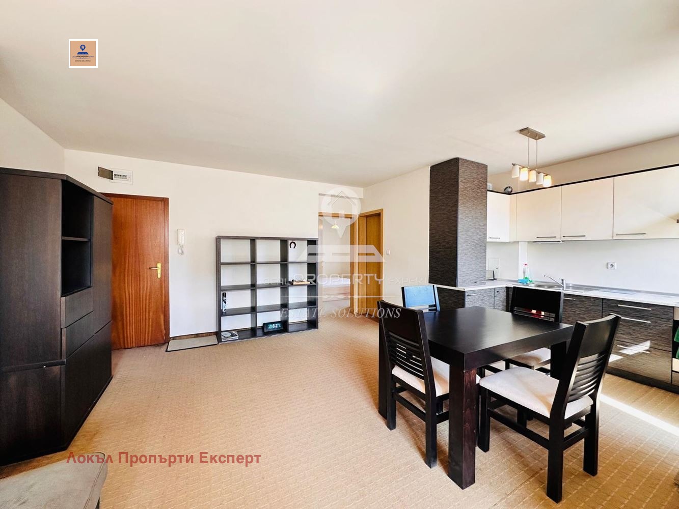 Продава 2-СТАЕН, гр. Банско, област Благоевград