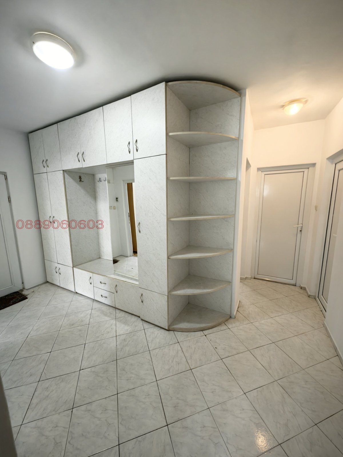 Продава 4-СТАЕН, гр. Плевен, Сторгозия, снимка 2 - Апартаменти - 54172659