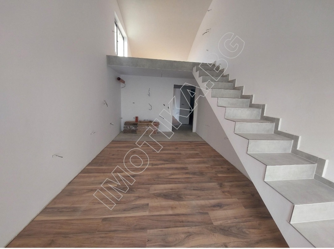 Продава МЕЗОНЕТ, гр. Варна, Виница, снимка 2 - Апартаменти - 53065521
