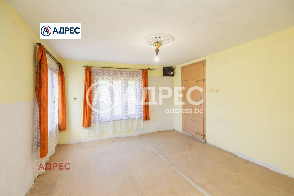 Продава КЪЩА, с. Бенковски, област Варна, снимка 3 - Къщи - 56159487