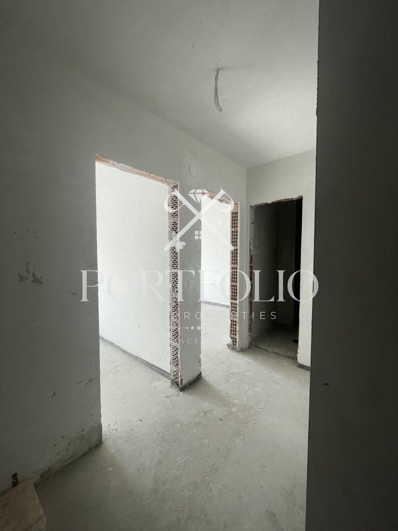 In vendita  2 camere da letto Sofia , Zona B-18 , 109 mq | 84511034 - Immagine [8]