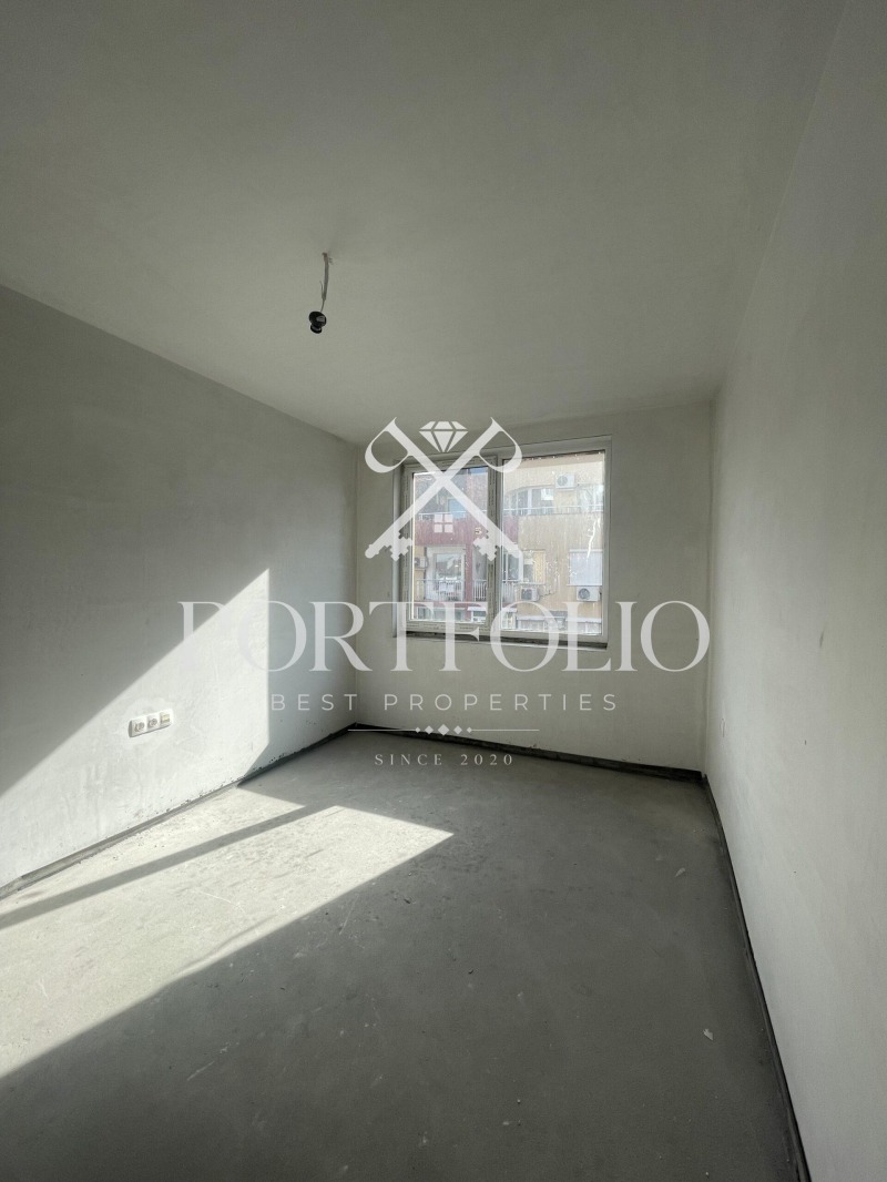 In vendita  2 camere da letto Sofia , Zona B-18 , 109 mq | 84511034 - Immagine [10]