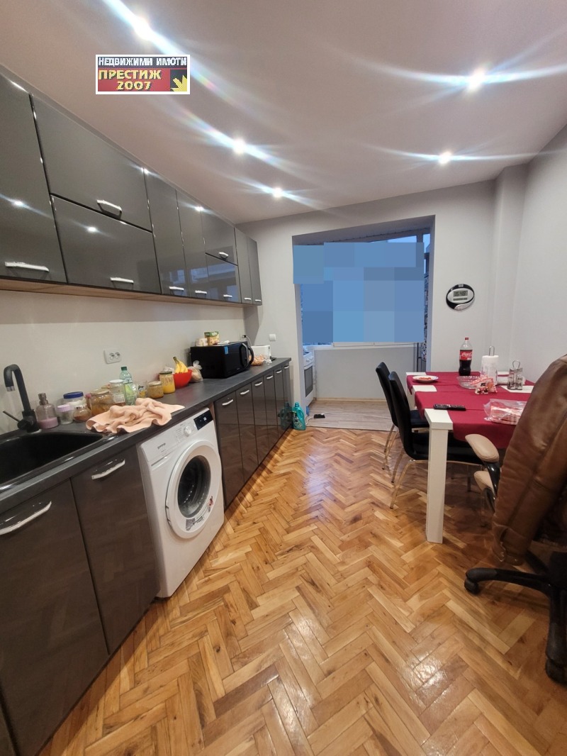 Продава  3-стаен град Шумен , Добруджански , 78 кв.м | 13695302