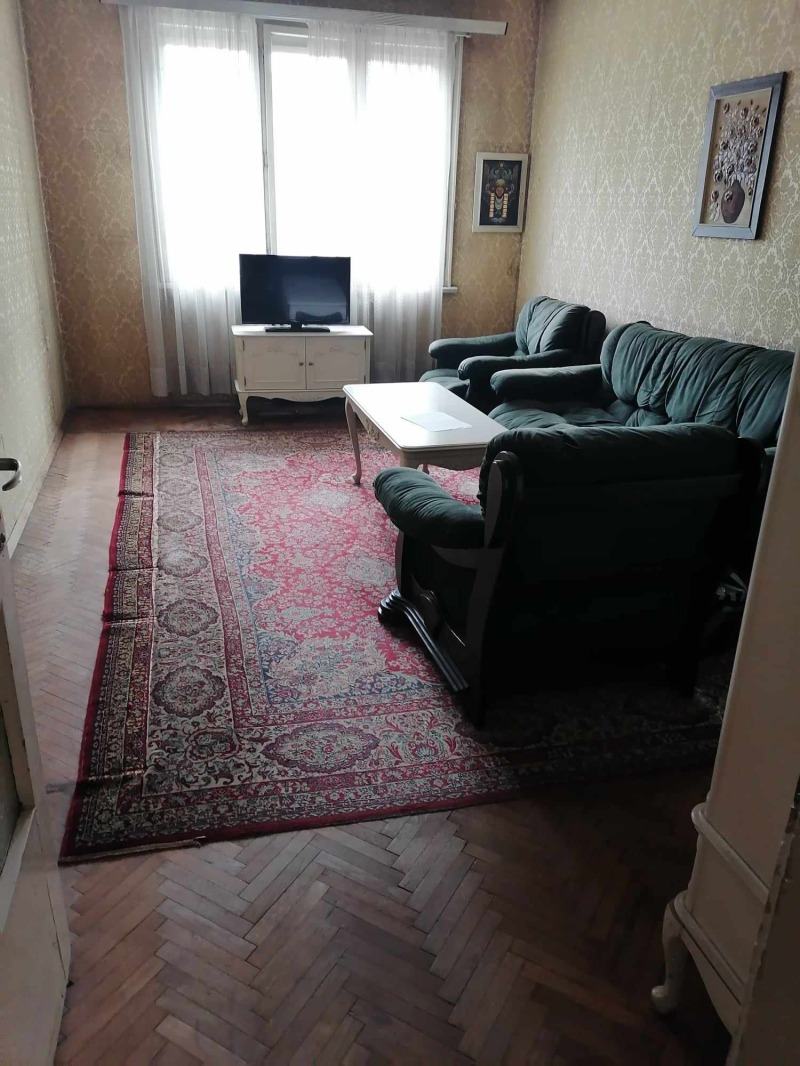 Продава  3-стаен град София , Център , 100 кв.м | 12338552