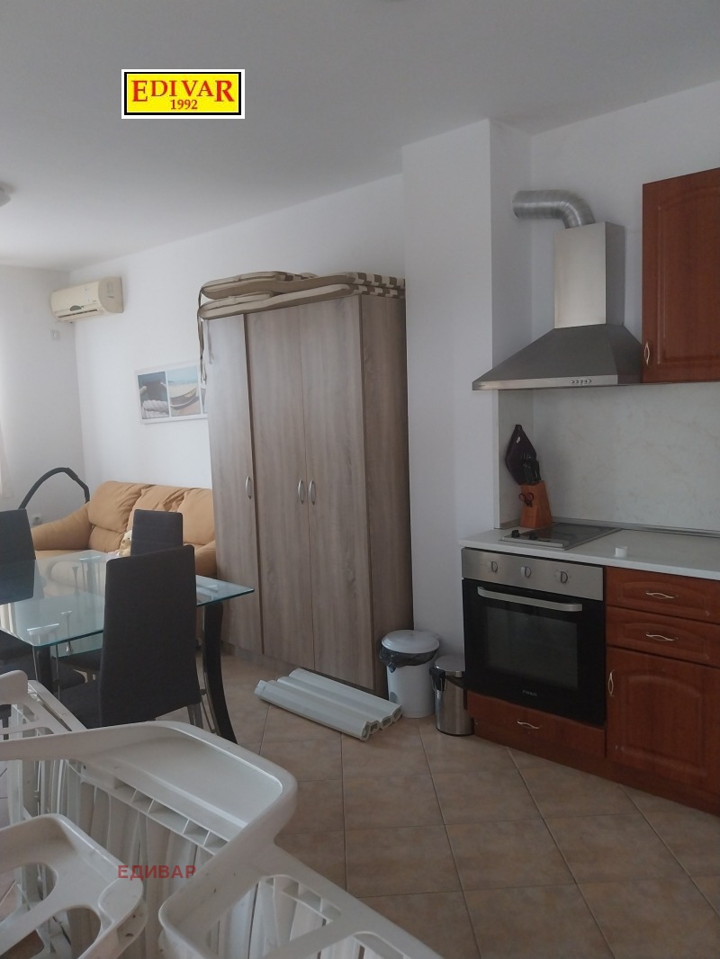 Myytävänä  2 makuuhuonetta Dobrichin alue , Kavarna , 108 neliömetriä | 98099465 - kuva [5]