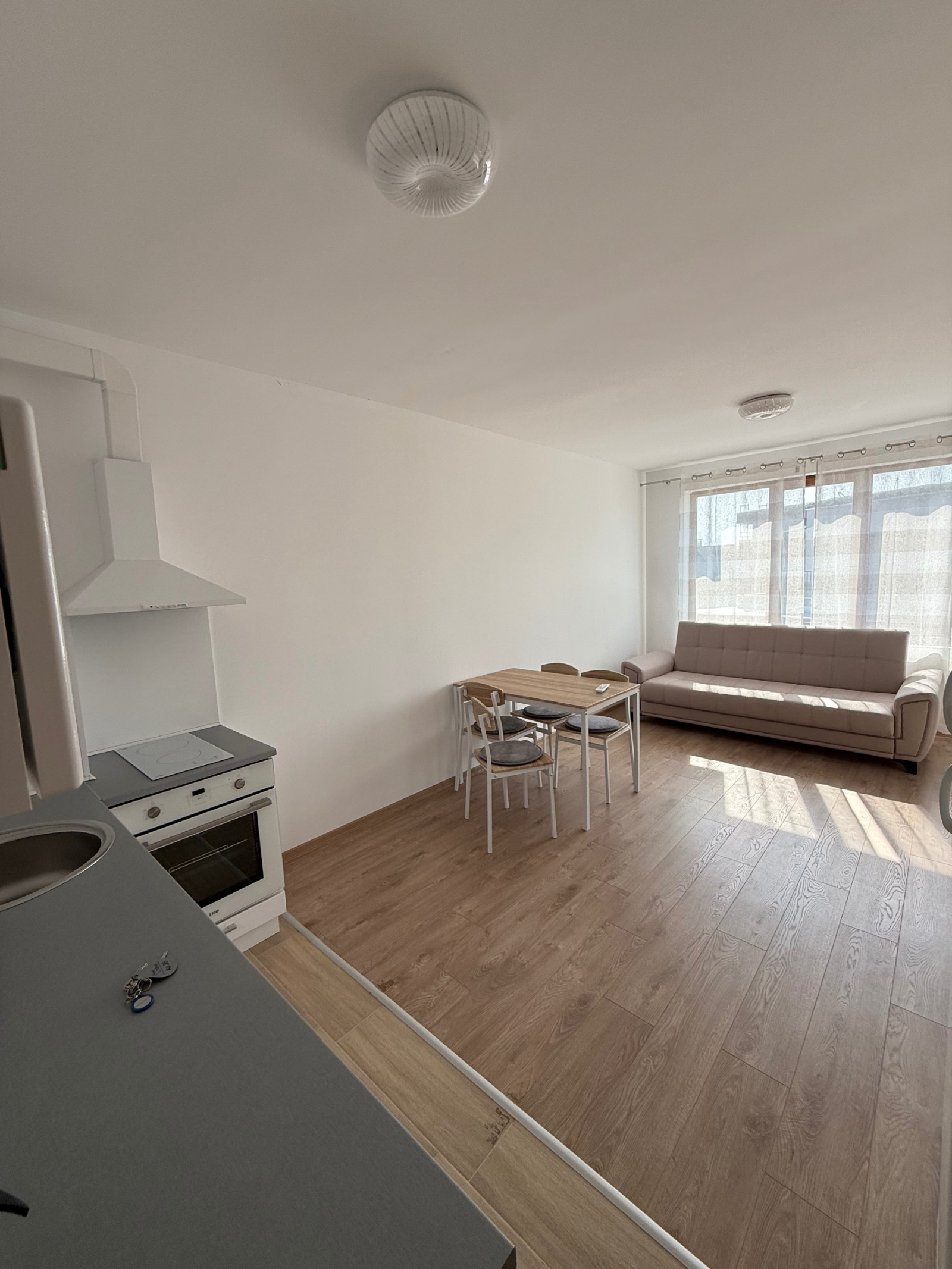 Продава 2-СТАЕН, гр. Поморие, област Бургас, снимка 2 - Апартаменти - 56302804