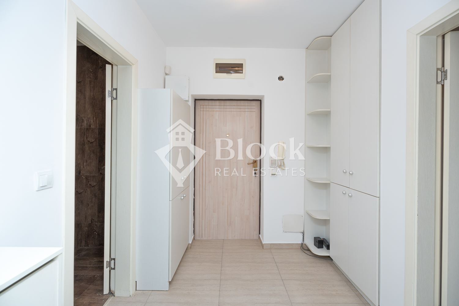 Продава 2-СТАЕН, гр. София, Бояна, снимка 2 - Апартаменти - 56354614