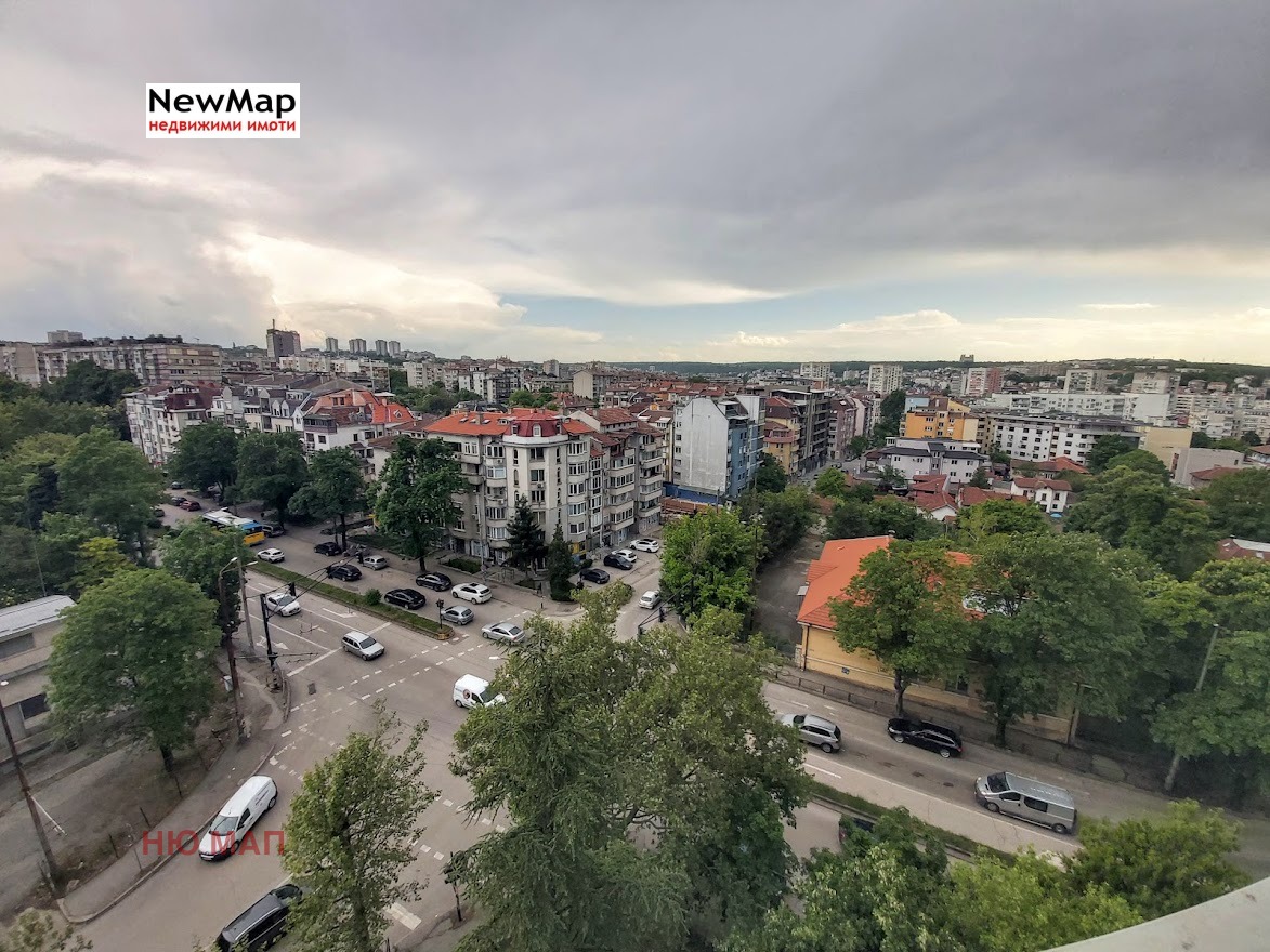 Продава 3-СТАЕН, гр. Плевен, Широк център, снимка 2 - Апартаменти - 55119143
