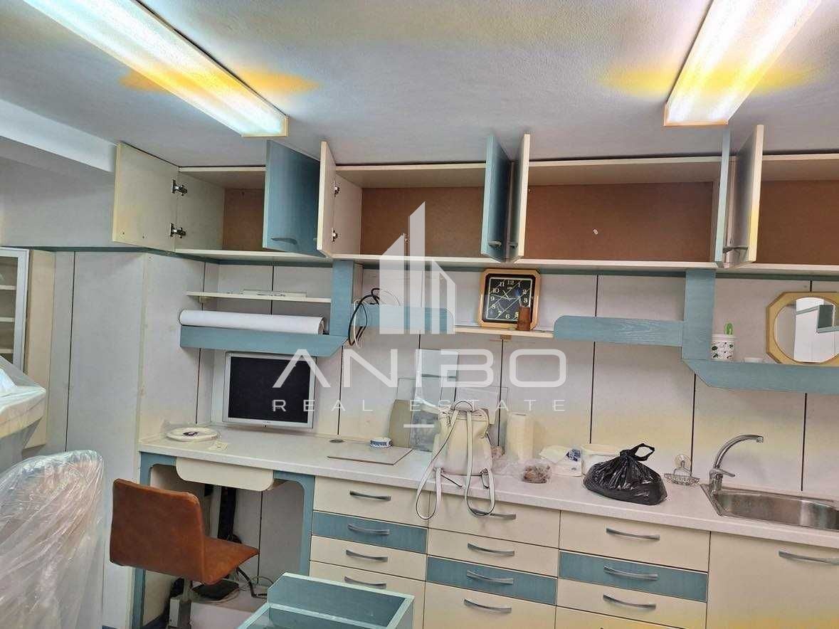 Продава ОФИС, гр. Варна, Лятно кино Тракия