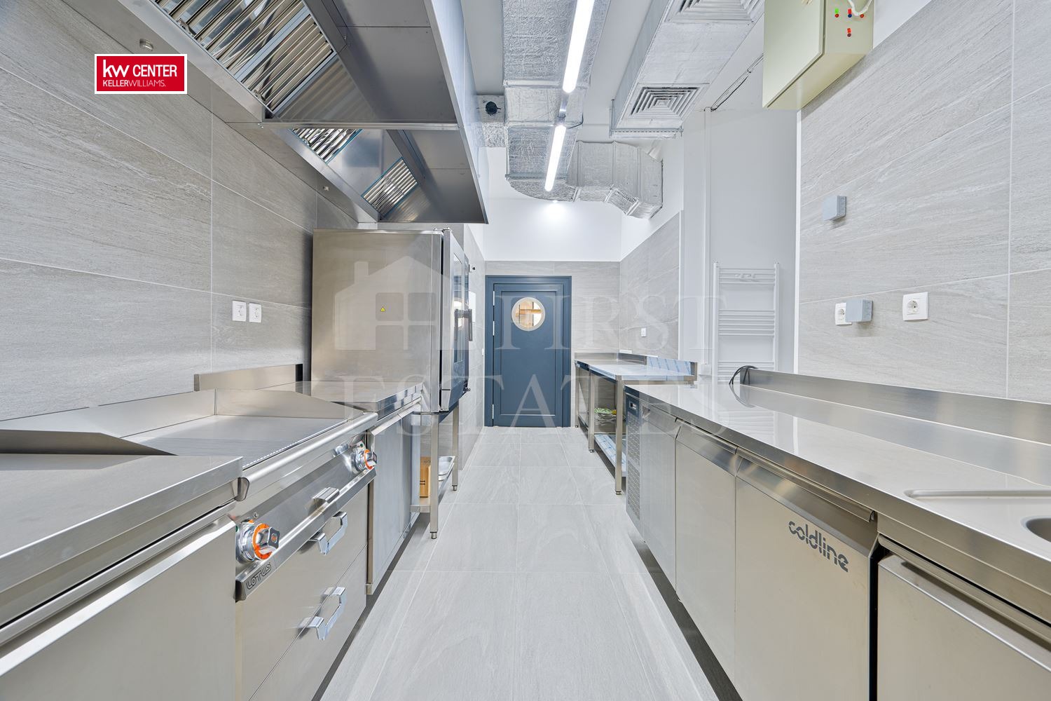 Продава МАГАЗИН, гр. София, Дружба 2, снимка 12 - Магазини - 54287291