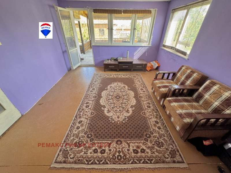 Продава КЪЩА в област Русе, с. Обретеник - 60 кв.м / 35 900 € » 70 214.30 лв., РЕМАКС РИВЪР ЕСТЕЙТ