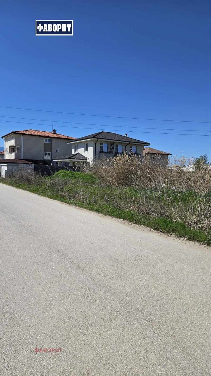 Продава ПАРЦЕЛ в град Пловдив, Прослав - 2079 кв.м / 207 900 € » 406 617.06 лв., ФАВОРИТ