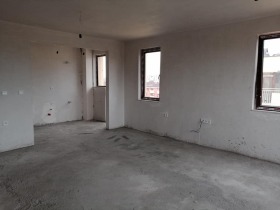 3 slaapkamers Ostromila, Plovdiv 2