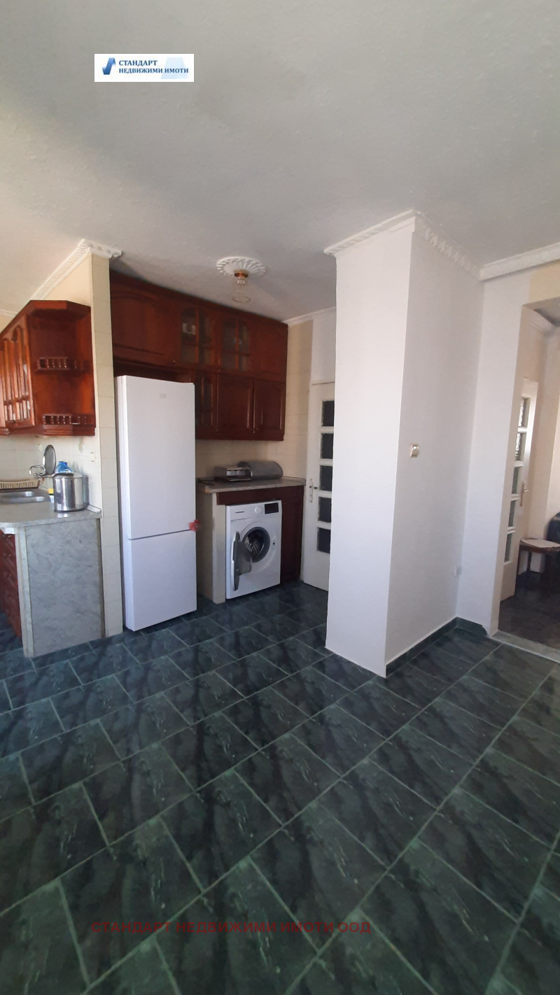 En venta  2 dormitorios Plovdiv , Tsentar , 98 metros cuadrados | 23018750 - imagen [2]