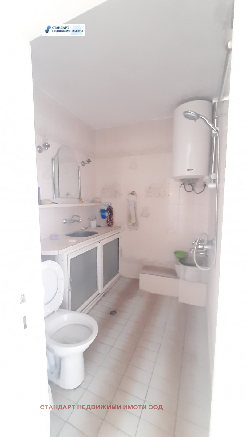 En venta  2 dormitorios Plovdiv , Tsentar , 98 metros cuadrados | 23018750 - imagen [17]