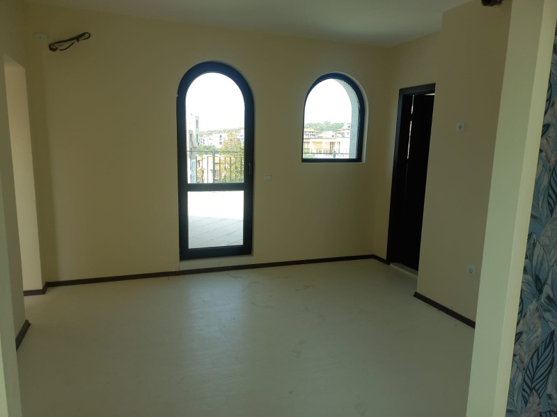 Продава МНОГОСТАЕН, гр. Свети Влас, област Бургас, снимка 5 - Апартаменти - 52613192