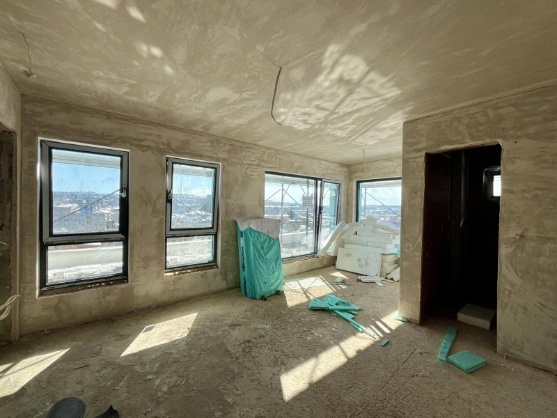 Продава МНОГОСТАЕН, гр. Русе, Център, снимка 3 - Апартаменти - 53561360