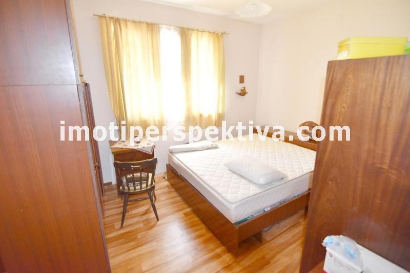 Продава ЕТАЖ ОТ КЪЩА, гр. Пловдив, Кършияка, снимка 5 - Етаж от къща - 55798627