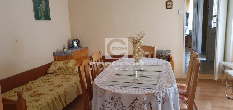 Продава  Къща град Стара Загора , Център , 145 кв.м | 67243179 - изображение [2]