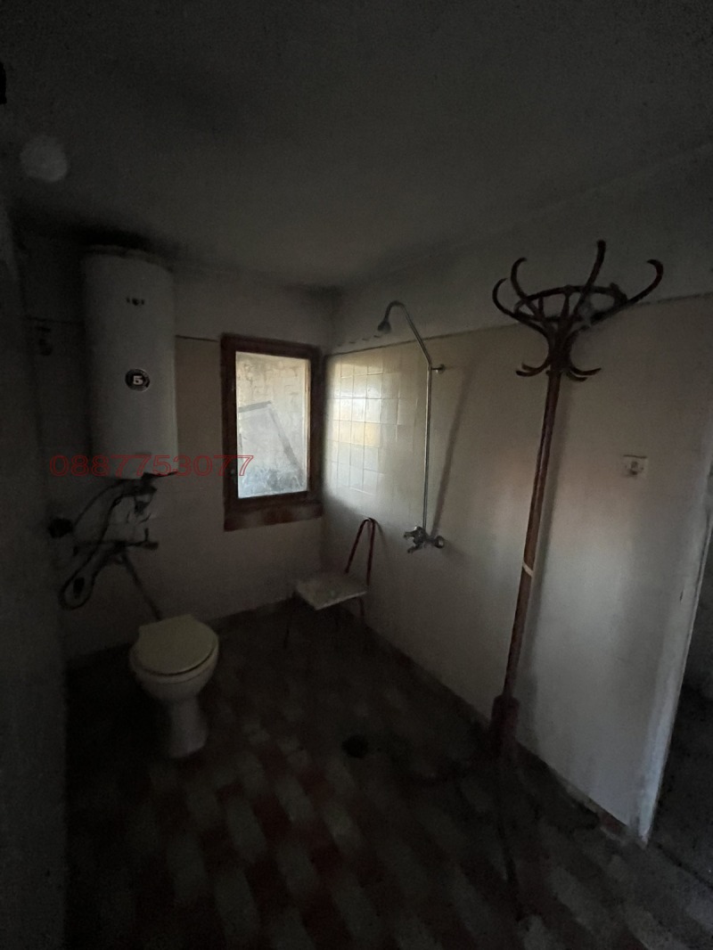 Продава КЪЩА, гр. Тръстеник, област Плевен, снимка 13 - Къщи - 52783897