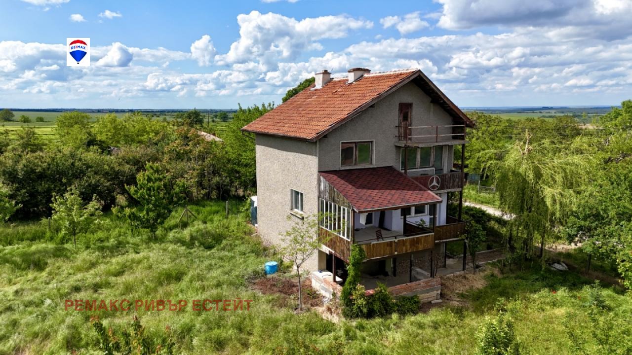 Продава КЪЩА, с. Обретеник, област Русе, снимка 2 - Къщи - 50284486