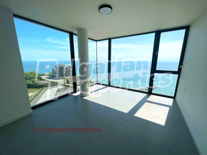 Продава  1-стаен област Добрич , гр. Каварна , 30 кв.м | 39120875 - изображение [12]