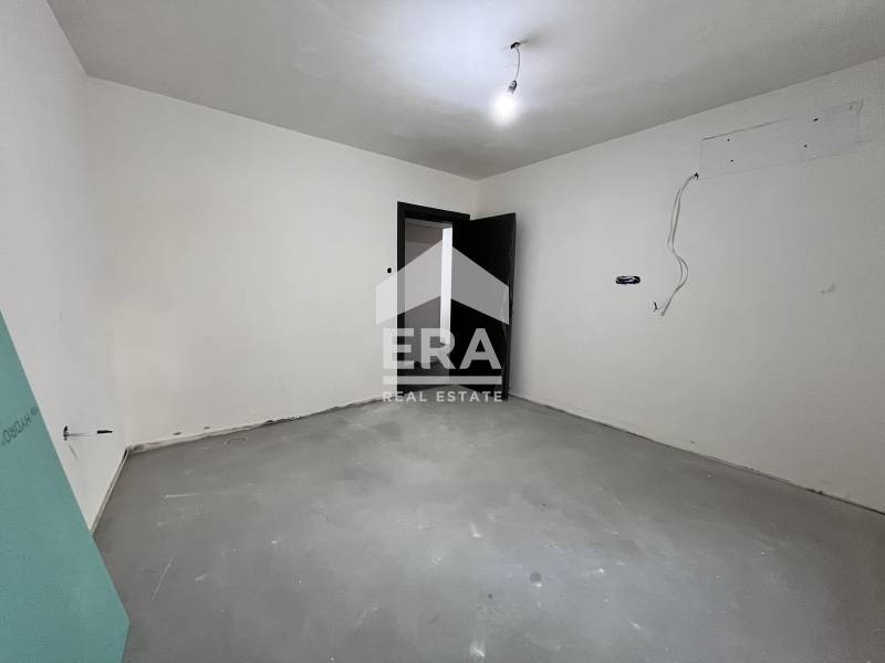 Продается  3 спальни Варна , Гръцка махала , 100 кв.м | 30953711 - изображение [5]