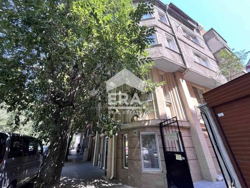 Продается  3 спальни Варна , Гръцка махала , 100 кв.м | 30953711 - изображение [2]