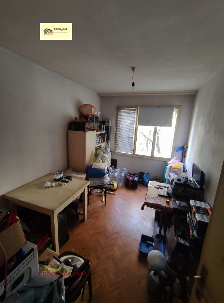 Te koop  3+ slaapkamer Plovdiv , Tsentar , 160 m² | 75232040 - afbeelding [3]